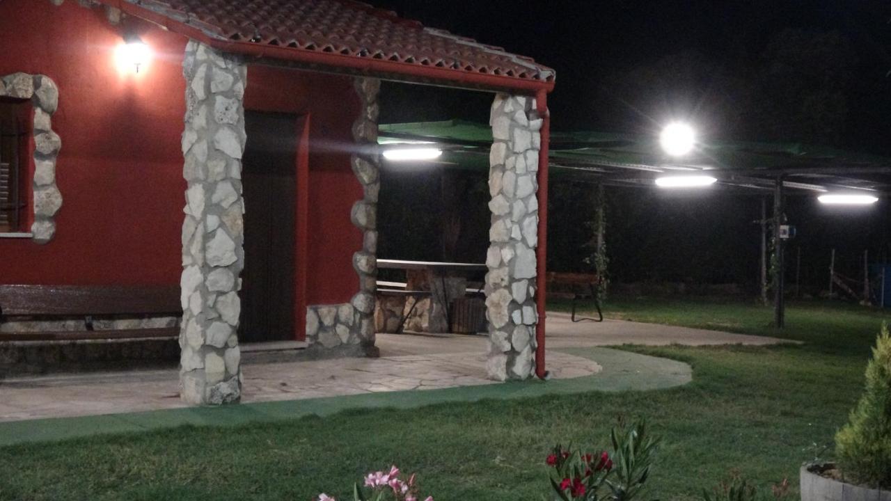 Finca Entrevinedos De Bodegas Marcos Peñafiel Esterno foto