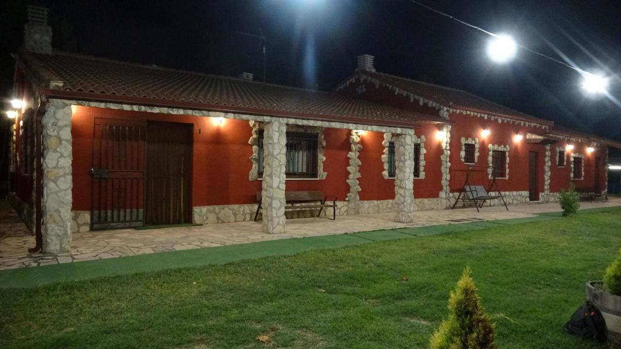 Finca Entrevinedos De Bodegas Marcos Peñafiel Esterno foto